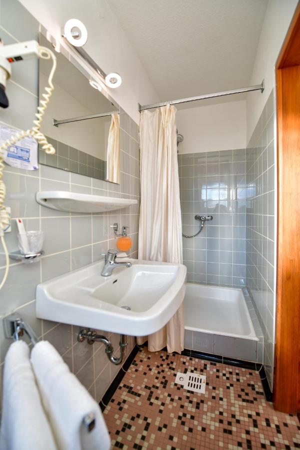 Hotel Zur Post Balve Eksteriør billede