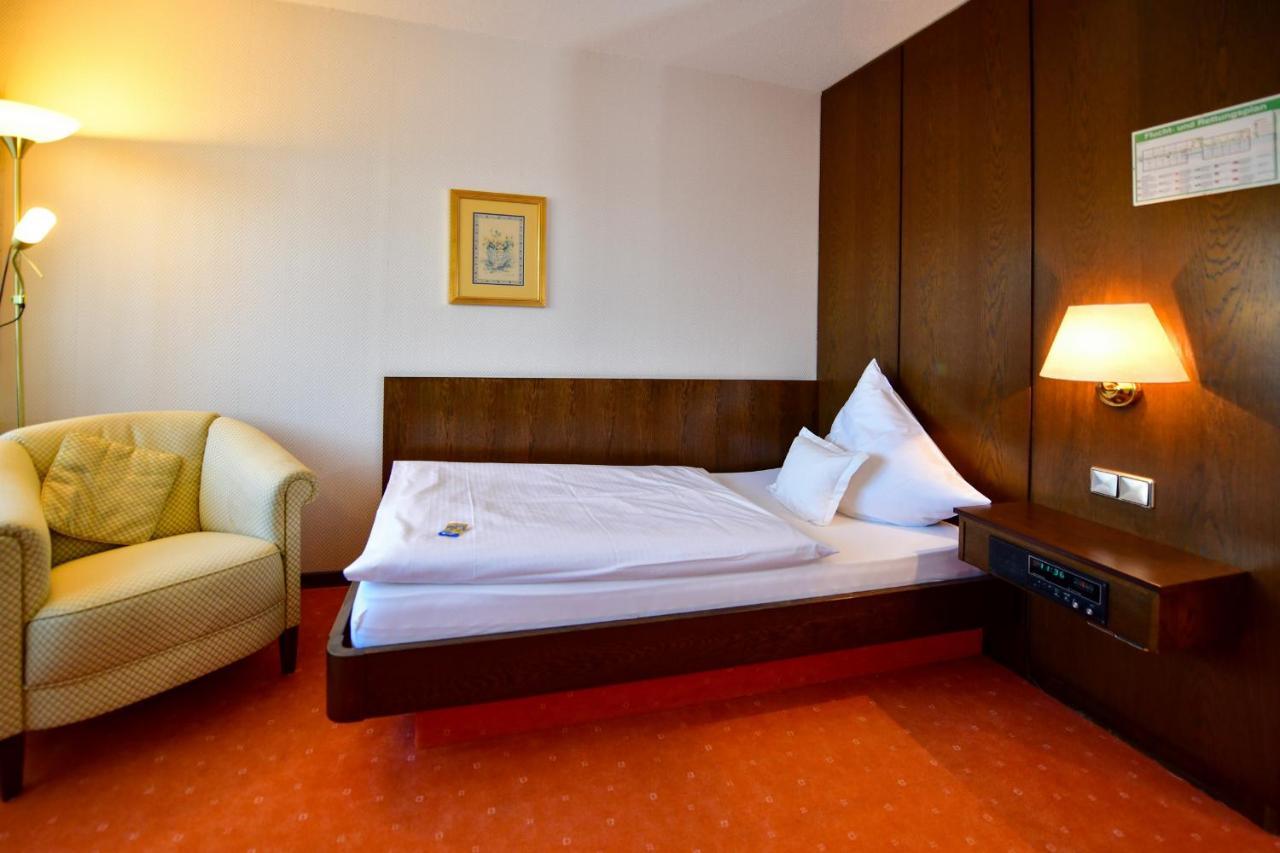 Hotel Zur Post Balve Eksteriør billede
